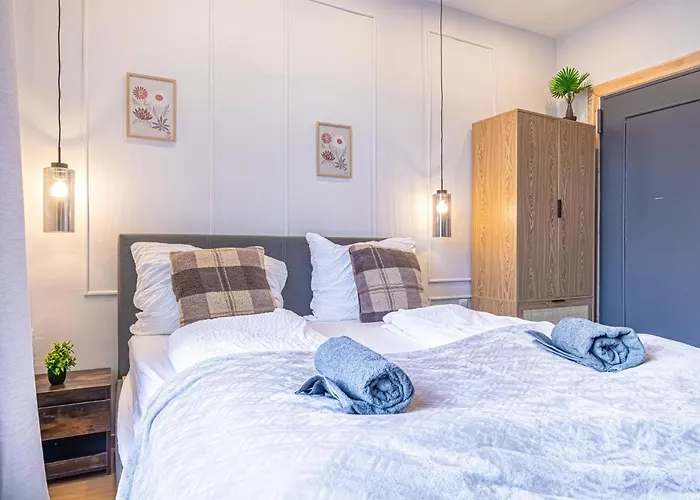 Modern And Cozy In Vibrant Meidling Appartement *